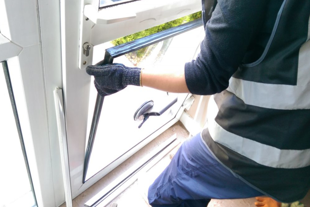 Double Glazing Repairs in Hampton, Hampton Hill, TW12
