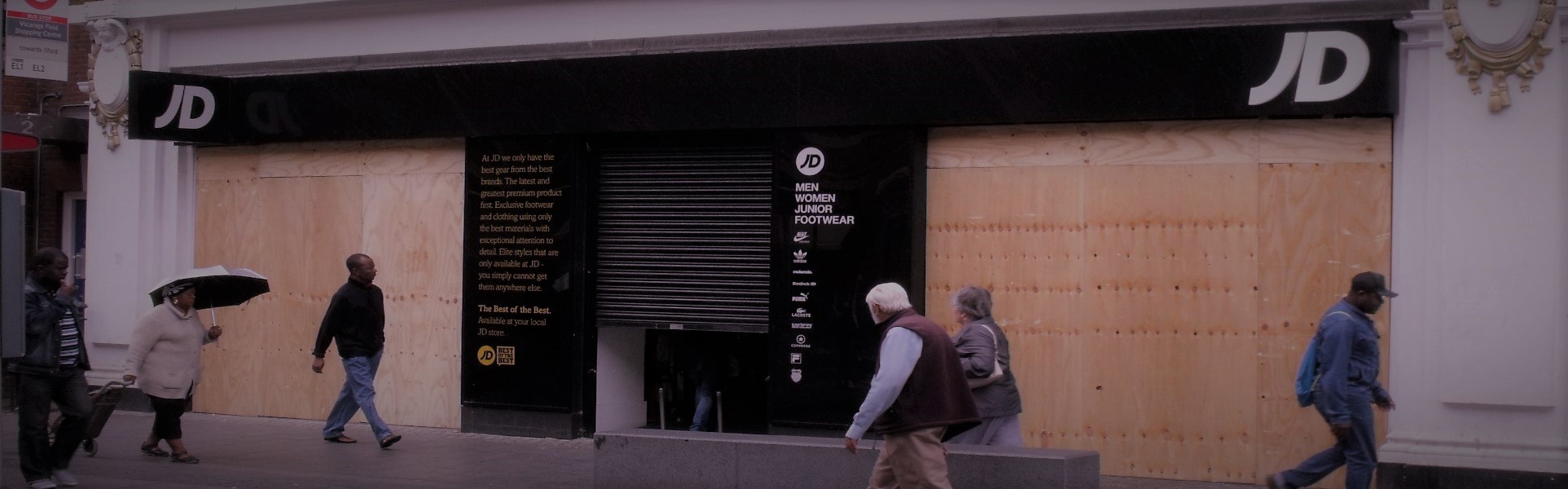 Slider, Glaziers in Hampton, Hampton Hill, TW12